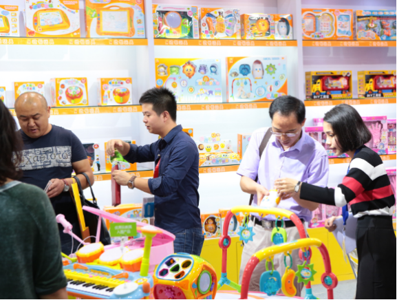 中國(guó)嬰童展，為母嬰用品加盟商搭建起信息溝通的平臺(tái)橋梁(圖1)