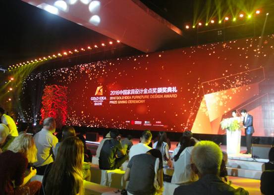 迪信拿下2016家具展最高級(jí)別大獎(jiǎng)，4大背景全揭秘！,迪信拿下2016家具展最高級(jí)別大獎(jiǎng),4大背景全揭秘！