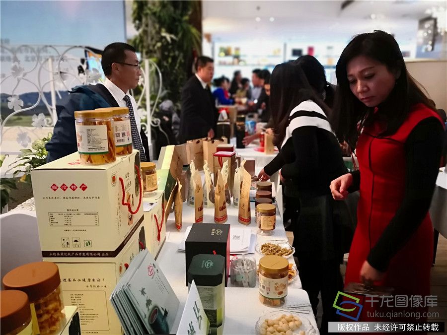 永不閉幕的展銷會 云南臨滄綠色產(chǎn)品在京辦起(圖1)